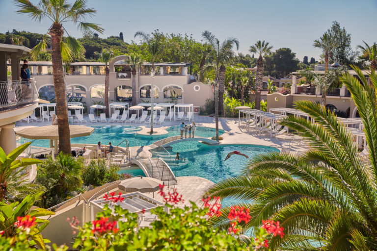 oasis pool