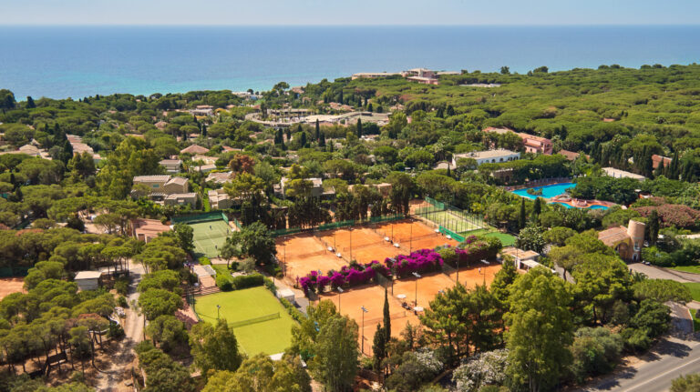 sport tennis courts
