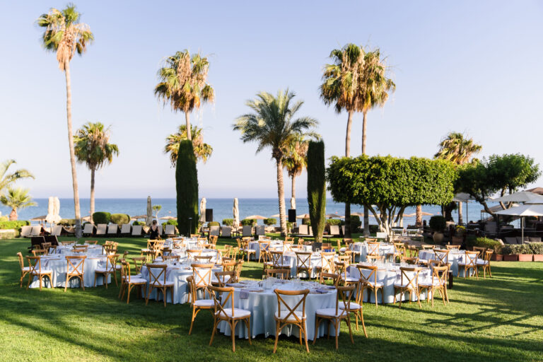lay out lawn